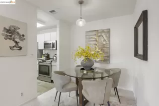 Photo #6: 41037882 Listing 