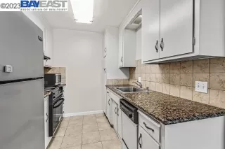 Photo #4: 41037900 Listing 