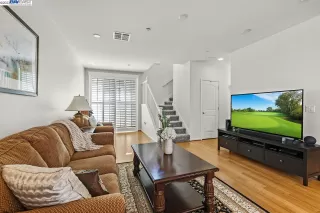 Photo #4: 41038011 Listing