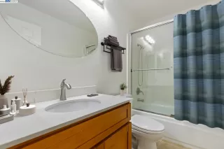 Photo #5: 41038019 Listing 