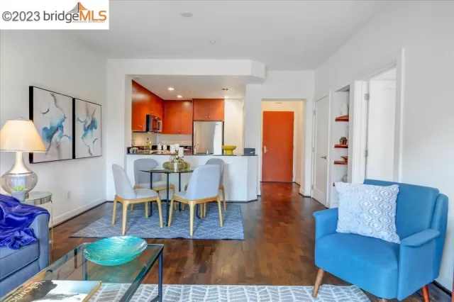 MLS: 41038069 Condo For Sale