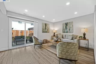 Photo #3: 41038106 Listing