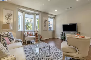 Photo #6: 41038223 Listing