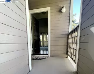 Photo #2: 41038282 Listing 