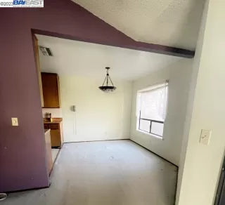 Photo #5: 41038282 Listing 