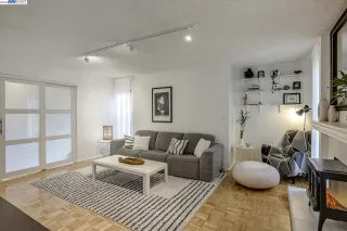 Photo #1: 41038292 Listing 