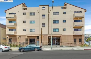 Photo #1: 41038355 Listing 