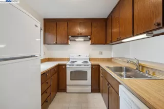 Photo #3: 41038420 Listing 