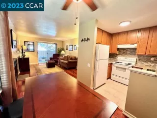 Photo #2: 41038425 Listing 