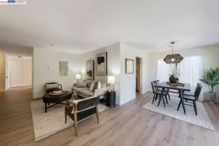 Photo #5: 41038480 Listing 