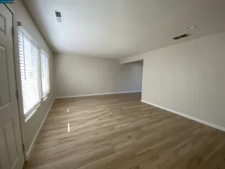 Photo #1: 41038494 Listing