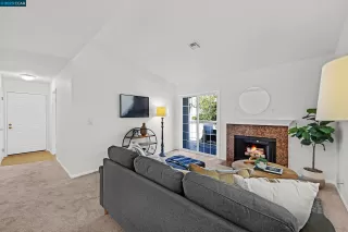 Photo #4: 41038510 Listing