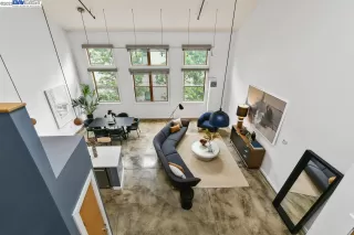 Photo #2: 41038539 Listing