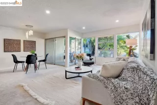 More Details about MLS # 41038579 : 22 MOSS AVE # 212