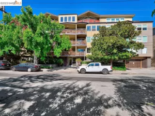 Photo #1: 41038579 Listing