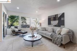 Photo #3: 41038579 Listing