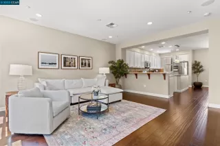 Photo #3: 41038626 Listing