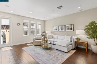 Photo #5: 41038626 Listing