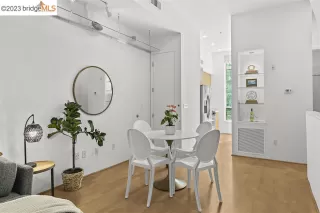 Photo #5: 41038676 Listing