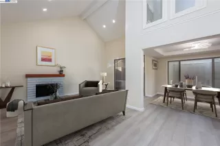 Photo #2: 41038711 Listing