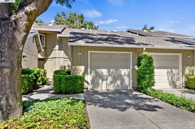 MLS: 41038746 Condo For Sale