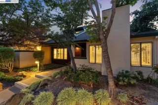 Photo #1: 41038789 Listing