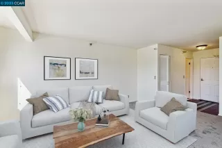 Photo #2: 41038816 Listing