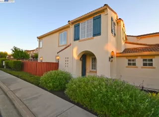 Photo #4: 41038842 Listing