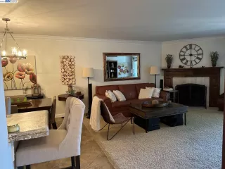 Photo #6: 41038884 Listing