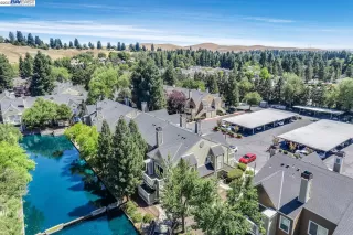 Photo #2: 41038901 Listing 