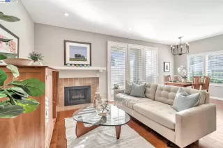 Photo #5: 41039025 Listing 