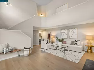 Photo #5: 41039037 Listing