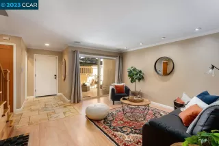 Photo #4: 41039146 Listing