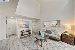 Photo #5: 41039169 Listing