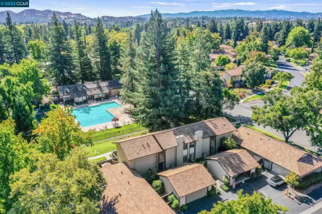 MLS: 41039242 Condo For Sale