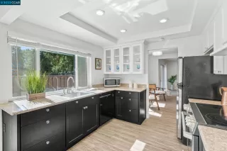 Photo #6: 41039242 Listing