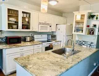 Photo #1: 41039265 Listing