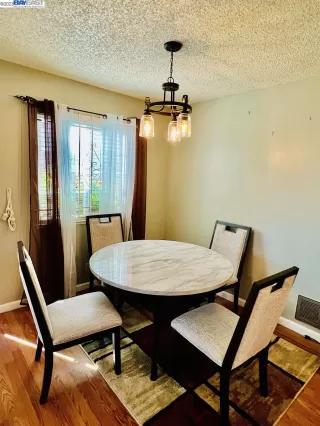 Photo #4: 41039265 Listing