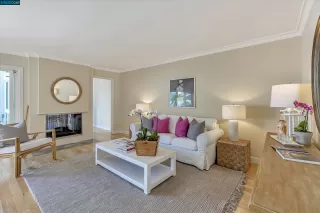 Photo #6: 41039288 Listing