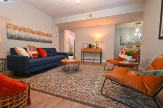 Photo #5: 41039312 Listing