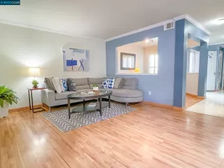 Photo #1: 41039369 Listing 