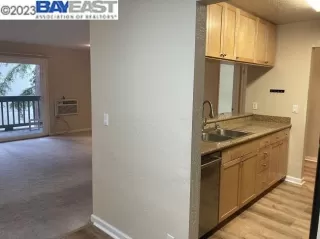 Photo #1: 41039444 Listing