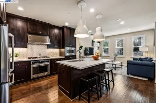 Photo #6: 41039619 Listing