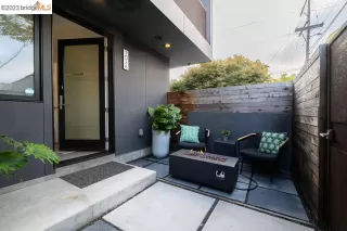 Photo #1: 41039773 Listing 