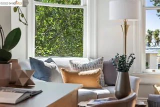 Photo #5: 41039836 Listing