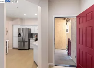 Photo #4: 41039918 Listing