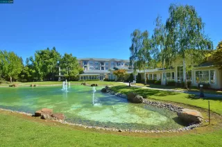 Photo #2: 41039920 Listing