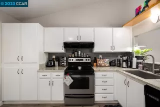 Photo #4: 41039925 Listing