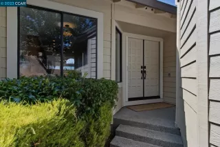 Photo #2: 41039938 Listing