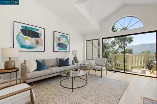 Photo #5: 41039938 Listing